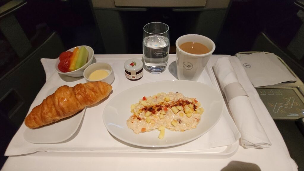Breakfast in Lufthansa Business Class, coffee, Muesli and fresh fruit