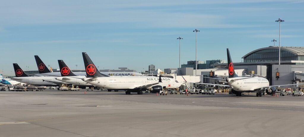 Air Canada 737 fleet at CYYZ Toronto Pearson Airport on my way to Trinidad and Tobago